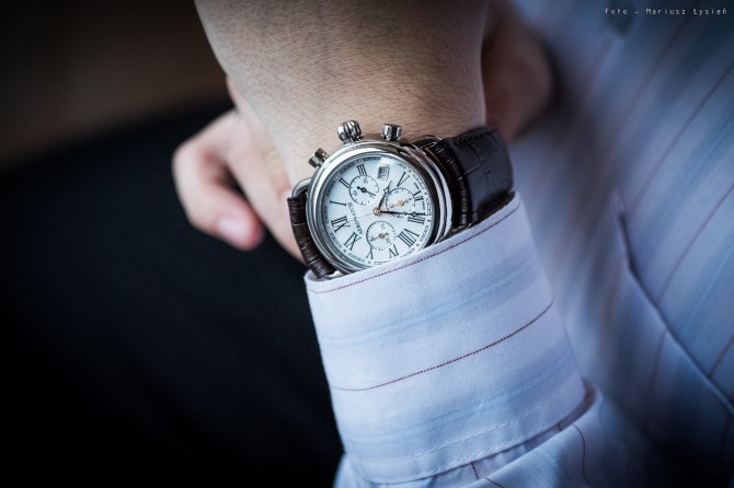 aerowatch_1942_chronoq_sm-16