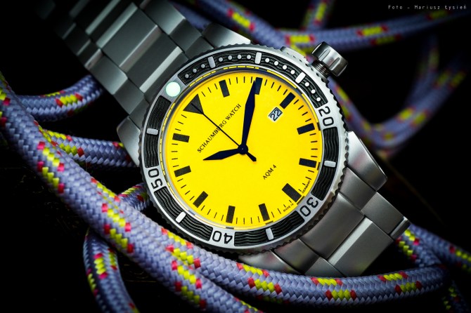 schamburg_aqm4_orange_sm-17