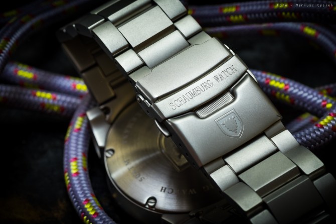 schamburg_aqm4_orange_sm-19