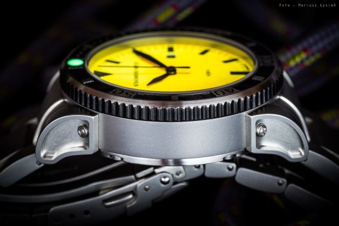 schamburg_aqm4_orange_sm-20