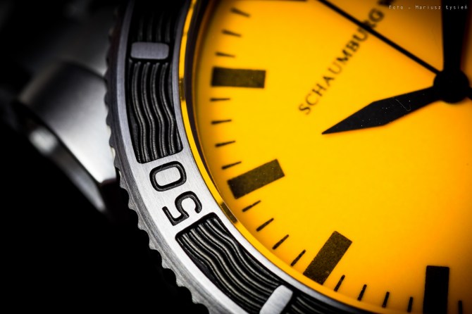 schamburg_aqm4_orange_sm-21