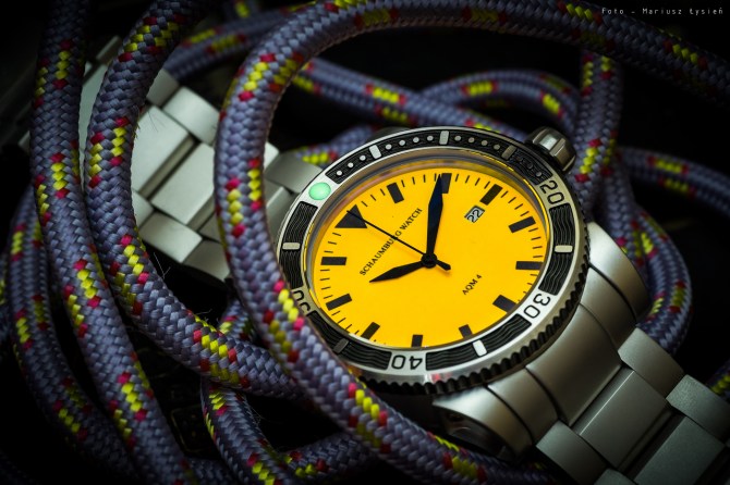 schamburg_aqm4_orange_sm-5