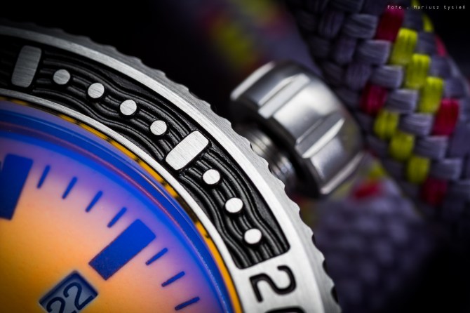 schamburg_aqm4_orange_sm-9