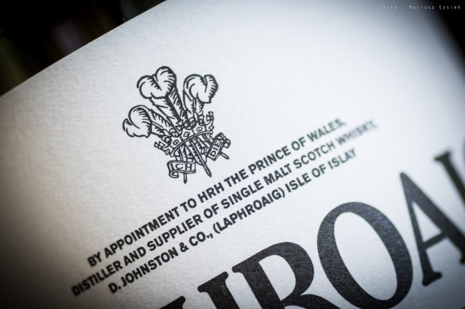 laphroaig_10yo_sm-3