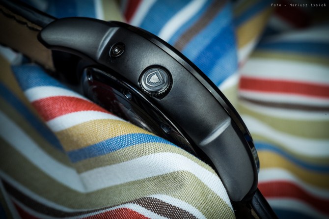 schaumburg_moon_meteorite_sm-19