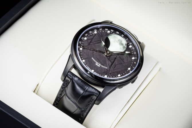 schaumburg_moon_meteorite_sm-33