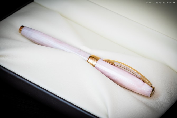 visconti_venus_rosefp_sm-3h