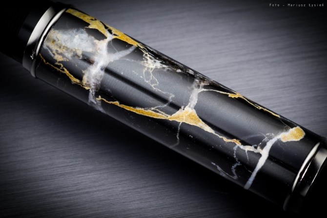 visconti_millionaire_sm-22