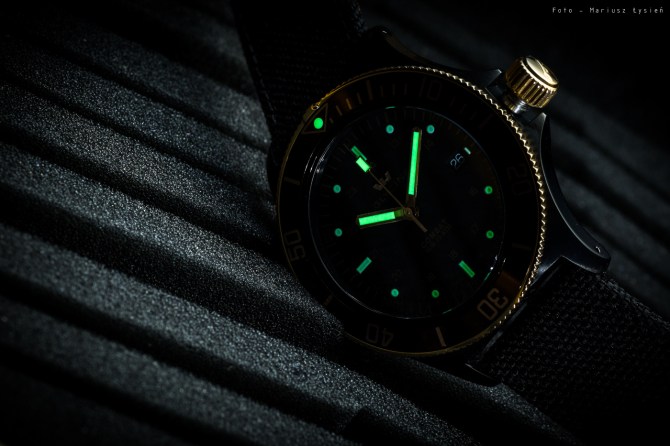 glycine_sub_goldeneye_sm-8