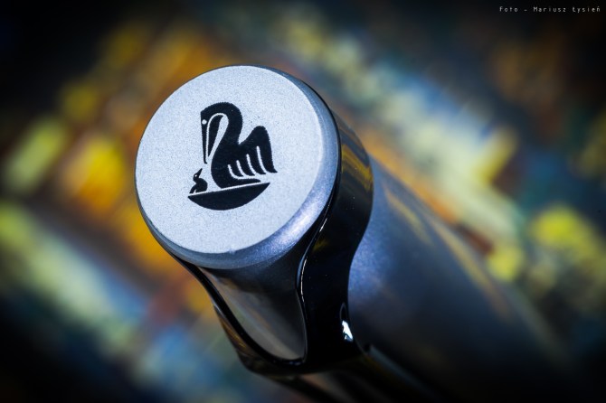 pelikan_stola_iii_sm-10