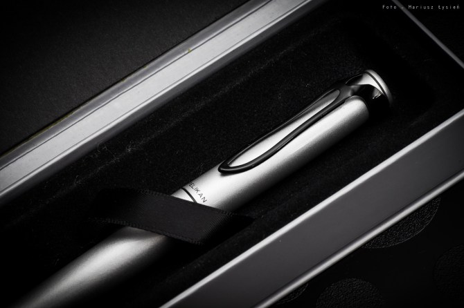 pelikan_stola_iii_sm-3