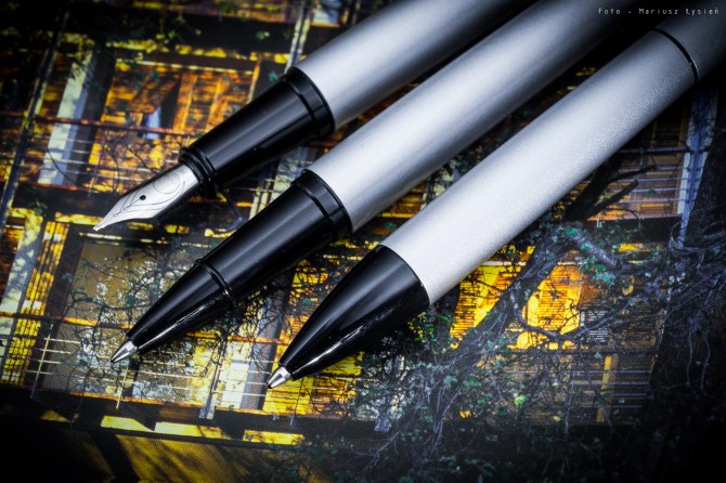 pelikan_stola_iii_sm-5