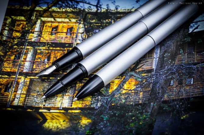 pelikan_stola_iii_sm-6