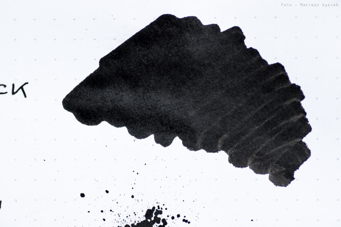 montblanc_permanent_black_sm-14