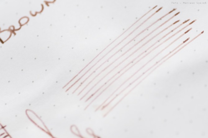 delta_classic_brown_sm-18