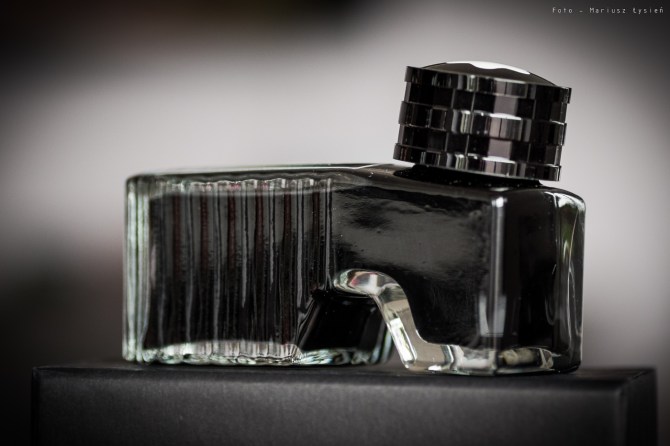 montblanc_mystery_black_sm-18